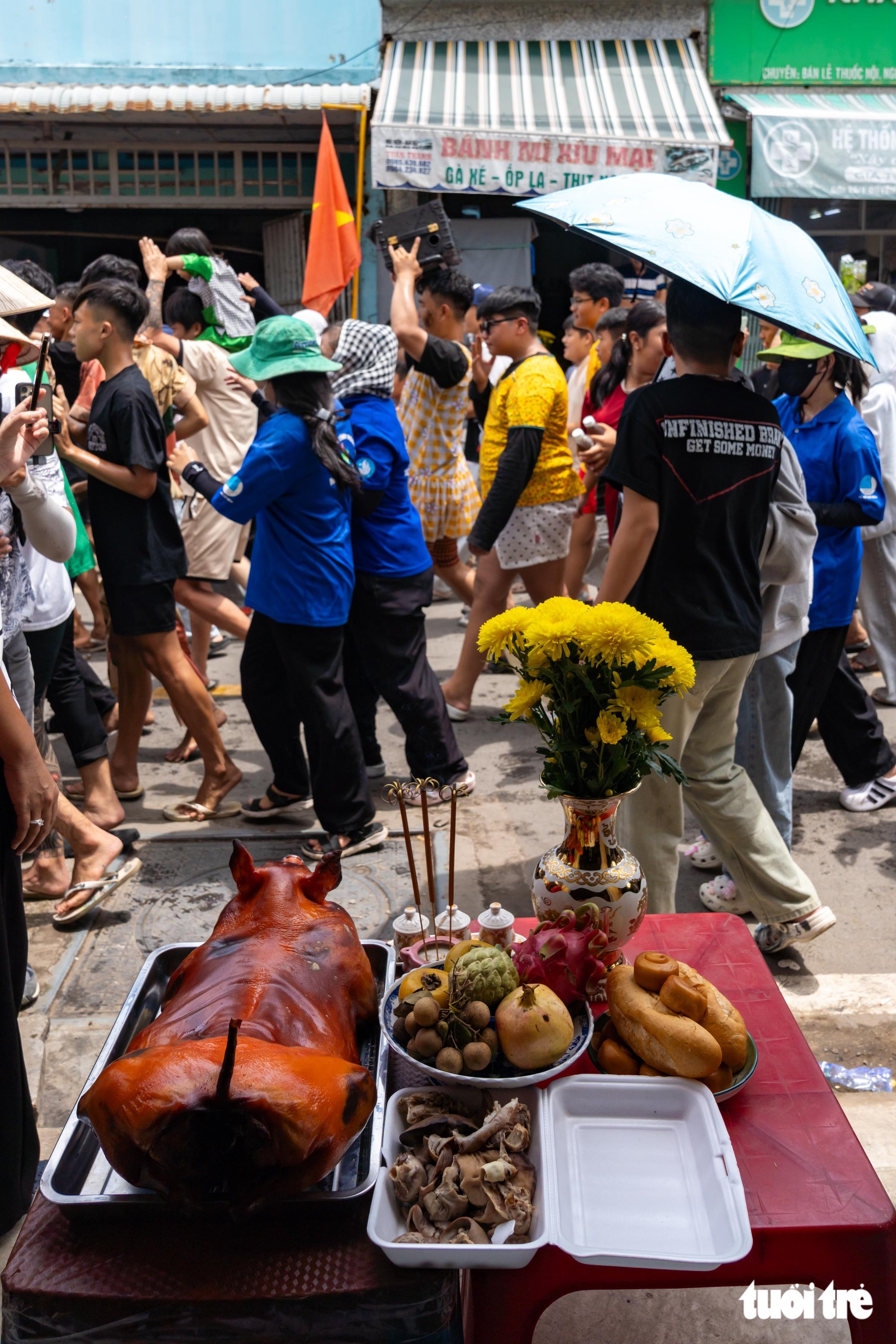 Ngư dân Cần Giờ đưa - rước Nghinh Ông, cầu mùa biển bội thu - Ảnh 13.