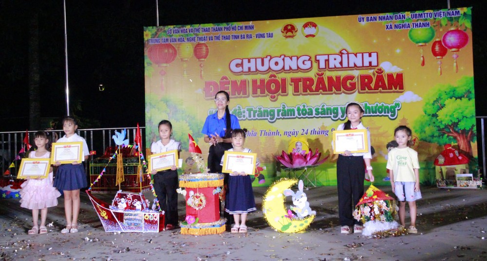 Xa Nghia Thanh trung thu.jfif
