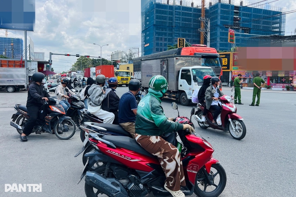 TPHCM bồi dưỡng kỹ năng lái xe máy an toàn cho người 30-50 tuổi