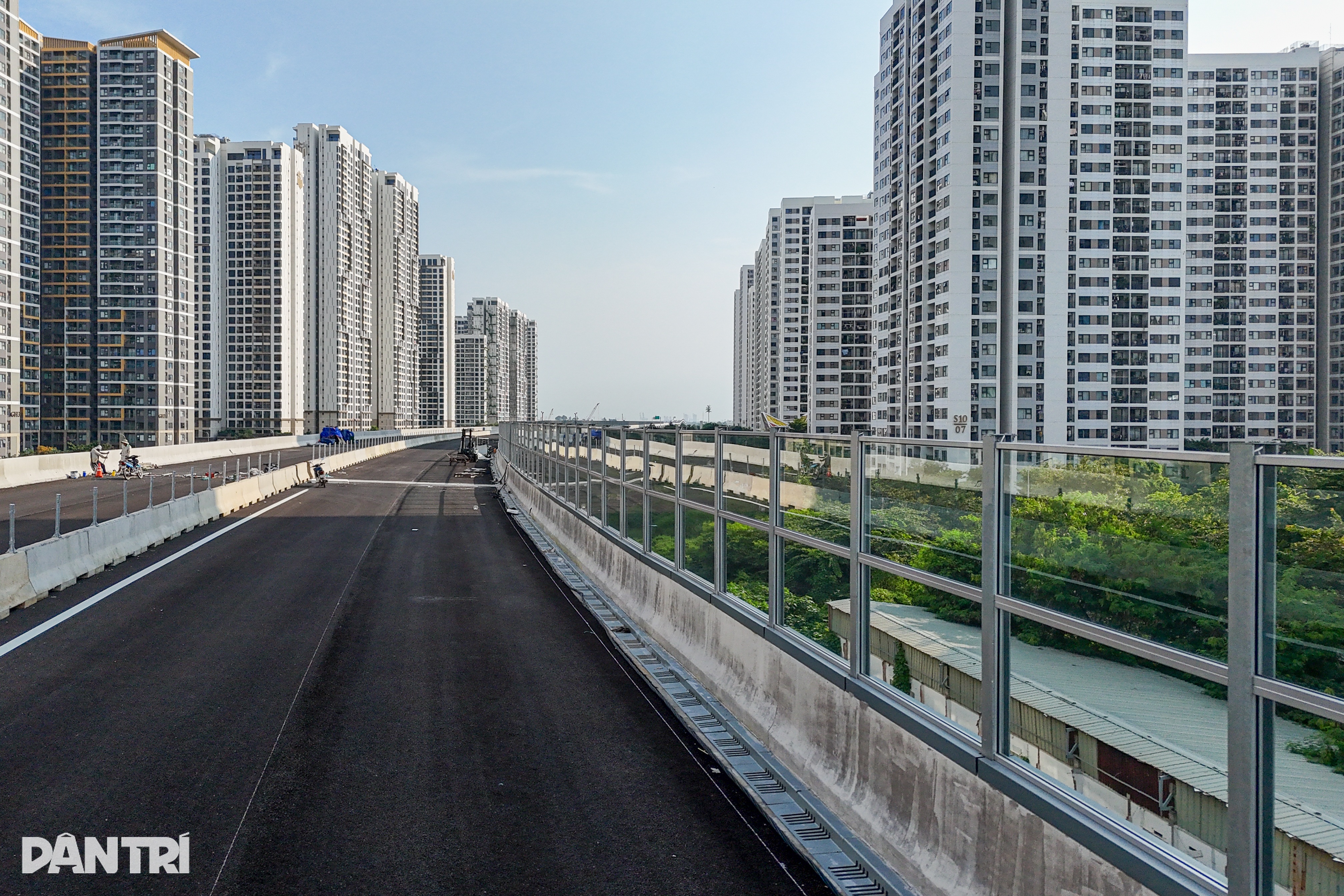 Ngắm 9km tường chống ồn lần đầu xuất hiện trên Vành đai 3 TPHCM - 2 Ngắm 9km tường chống ồn lần đầu xuất hiện trên Vành đai 3 TPHCM - 2
