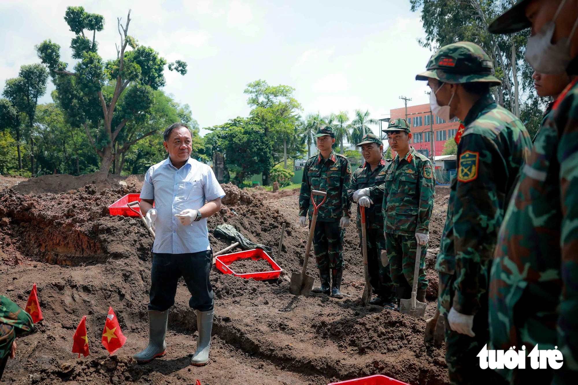 Nỗ lực chạy đua với nắng mưa, hơn 700 liệt sĩ đã được tìm thấy tại công viên Lê Thị Riêng sau hơn 3 tháng - Ảnh 13.