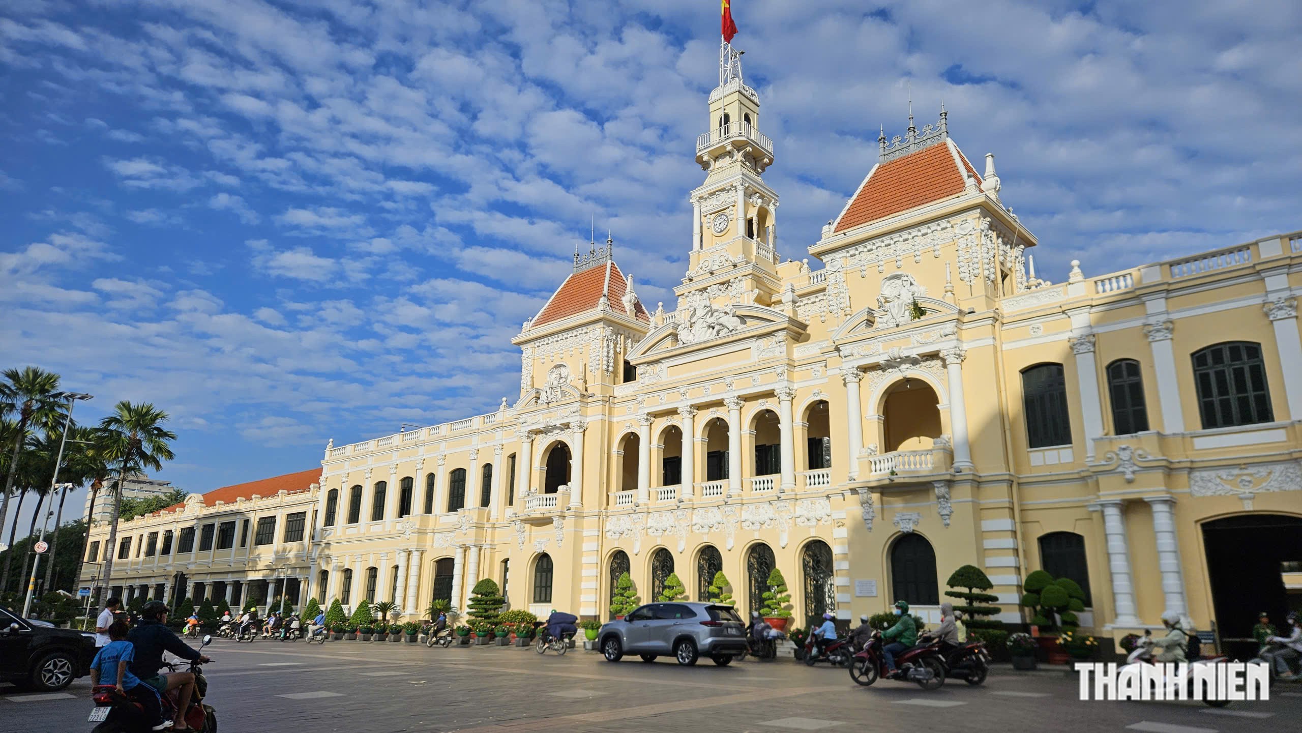 TP.HCM yêu cầu công khai người phát ngôn, cung cấp thông tin cho báo chí - Ảnh 2.