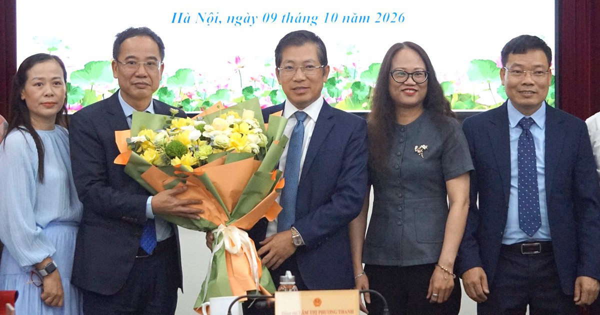 Người dân TPHCM được hướng dẫn dùng AI, tự bảo vệ trên mạng