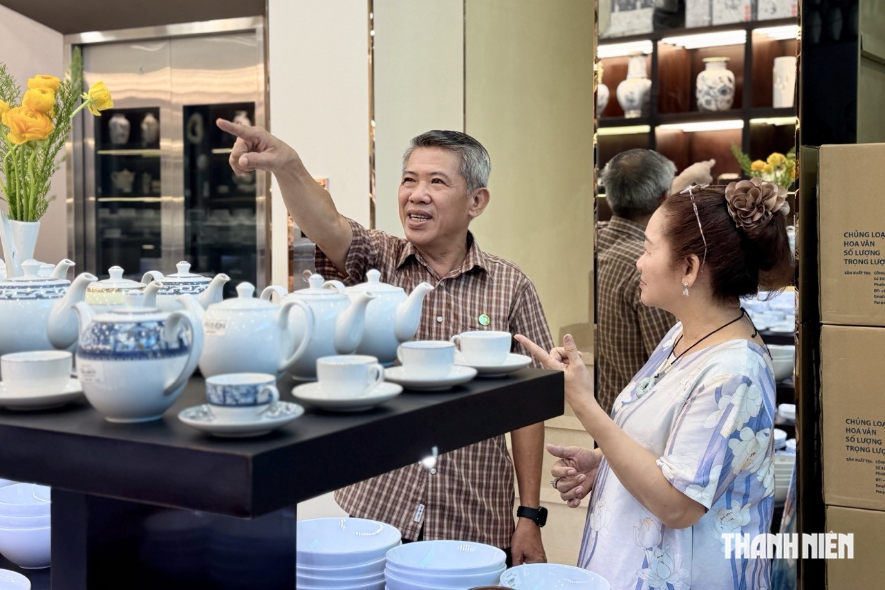 Ra mắt phố chuyên doanh gốm sứ đầu tiên giữa lòng TP.HCM- Ảnh 3.