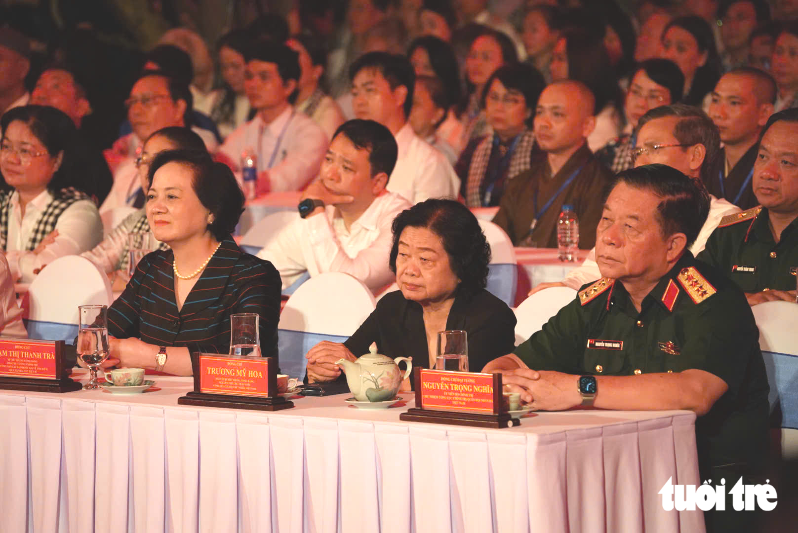 Khúc tri ân ở công viên Lê Thị Riêng: Linh thiêng đất trời Việt Nam - Ảnh 1.
