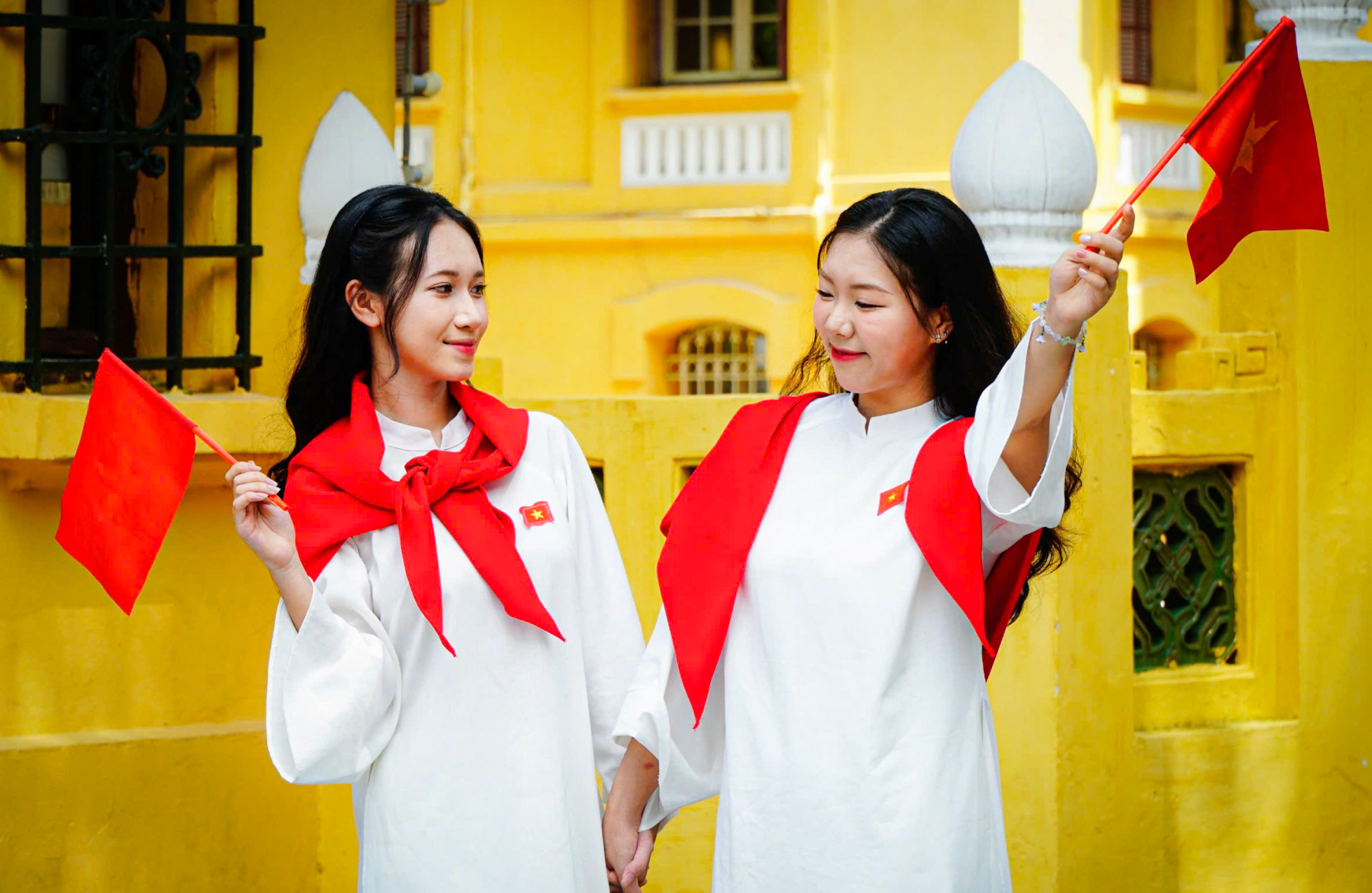 Thông tin báo chí 14/10: Người lao động có 22 ngày nghỉ lễ năm 2027; Mùa mưa ở TP.HCM và Nam Bộ dự kiến kết thúc vào nửa đầu tháng 11