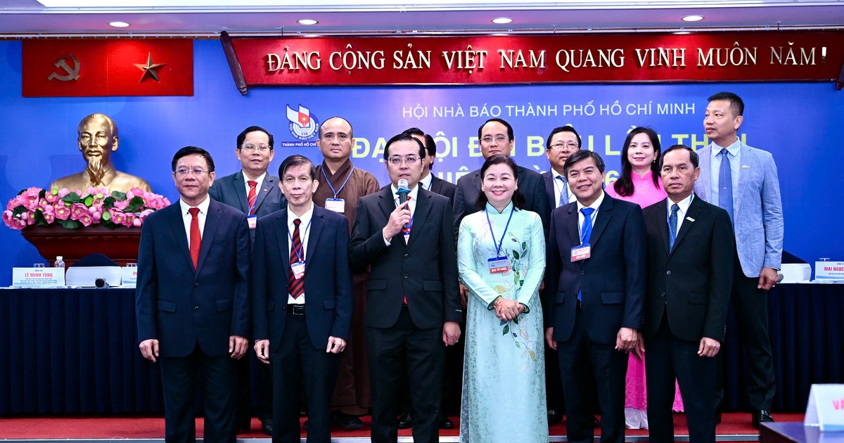 Tổng Giám đốc Cơ quan Báo và Phát thanh, Truyền hình TPHCM Lê Văn Minh làm Chủ tịch Hội Nhà báo TPHCM