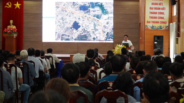 TP.HCM bắt đầu đo đạc, kiểm đếm đất làm metro nối Bình Dương - TP.HCM - Ảnh 1.