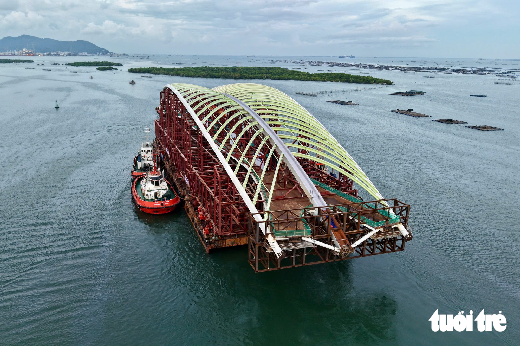 Bắt đầu lai dắt 124km nhịp cầu đi bộ 3.400 tấn về Bến Bạch Đằng - Ảnh 5.