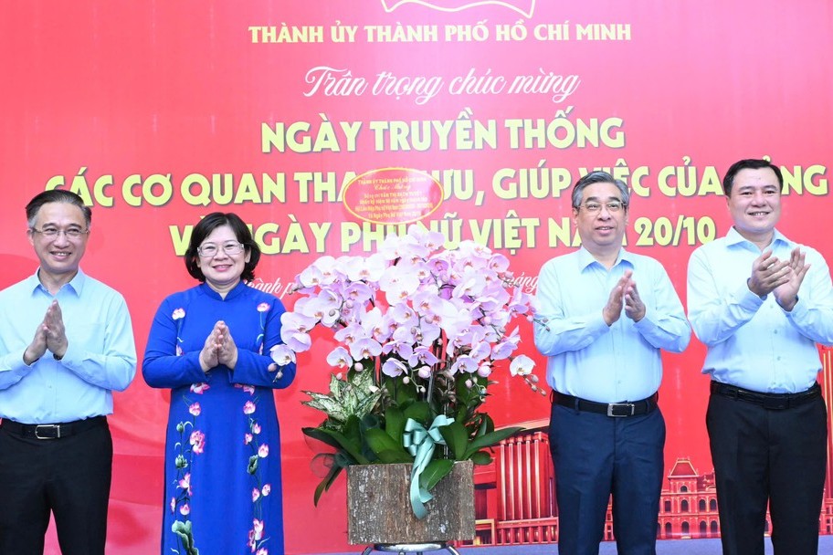 TPHCM tiếp tục tạo điều kiện, cơ hội để chị em phụ nữ phát triển, cống hiến
