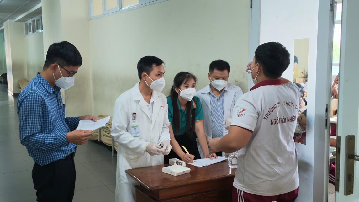 Phó Viện trưởng Viện Pasteur TP.HCM: 'Vẫn có nguy cơ tiềm ẩn xuất hiện ca bệnh do não mô cầu' - Ảnh 3.