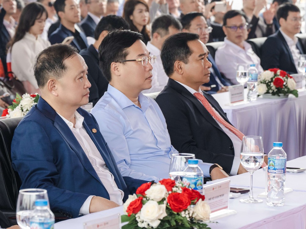 Lãnh đạo TPHCM tham dự lễ khởi công dự án Lotte Eco Smart City Thu Thiem. Ảnh: THANH HIỀN thu thiem-h3.jpg
