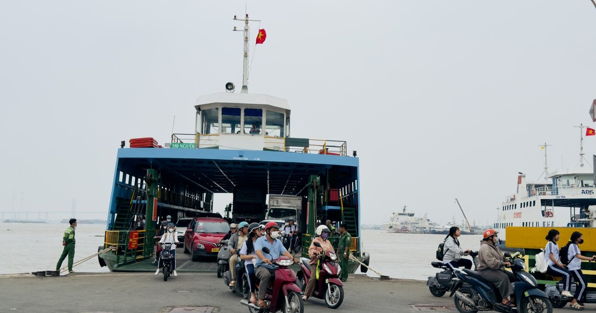 Giá vé phà Cát Lái và phà Bình Khánh tăng từ ngày 28-10