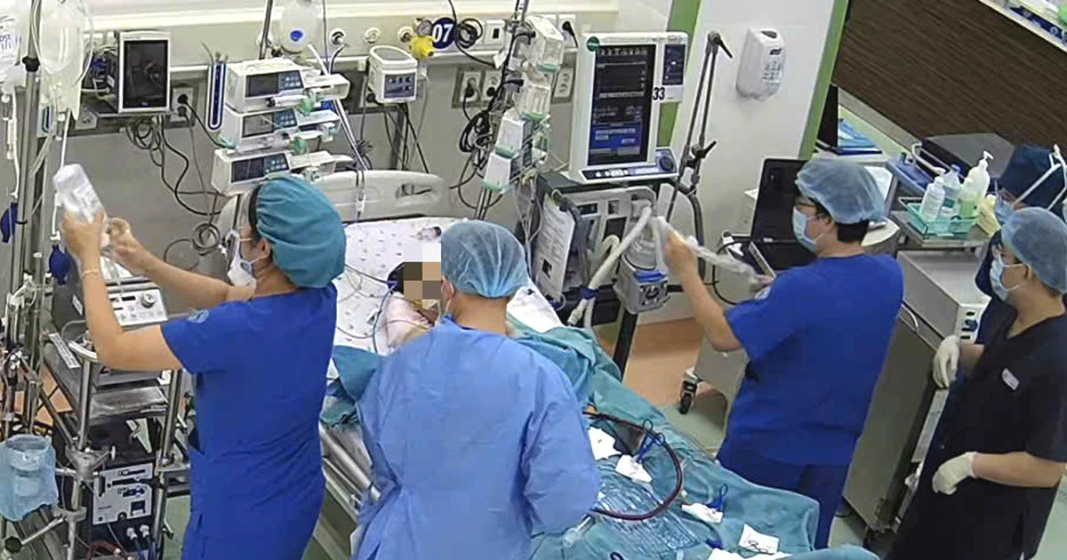 Bé 7 tuổi nguy kịch vì cúm A, bác sĩ Nhi đồng 1 cảnh báo dấu hiệu lưu ý trong mùa cúm