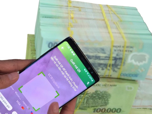 Vietcombank cảnh báo mã độc khai thác bảo mật trên thiết bị điều hành iOS- Ảnh 1.
