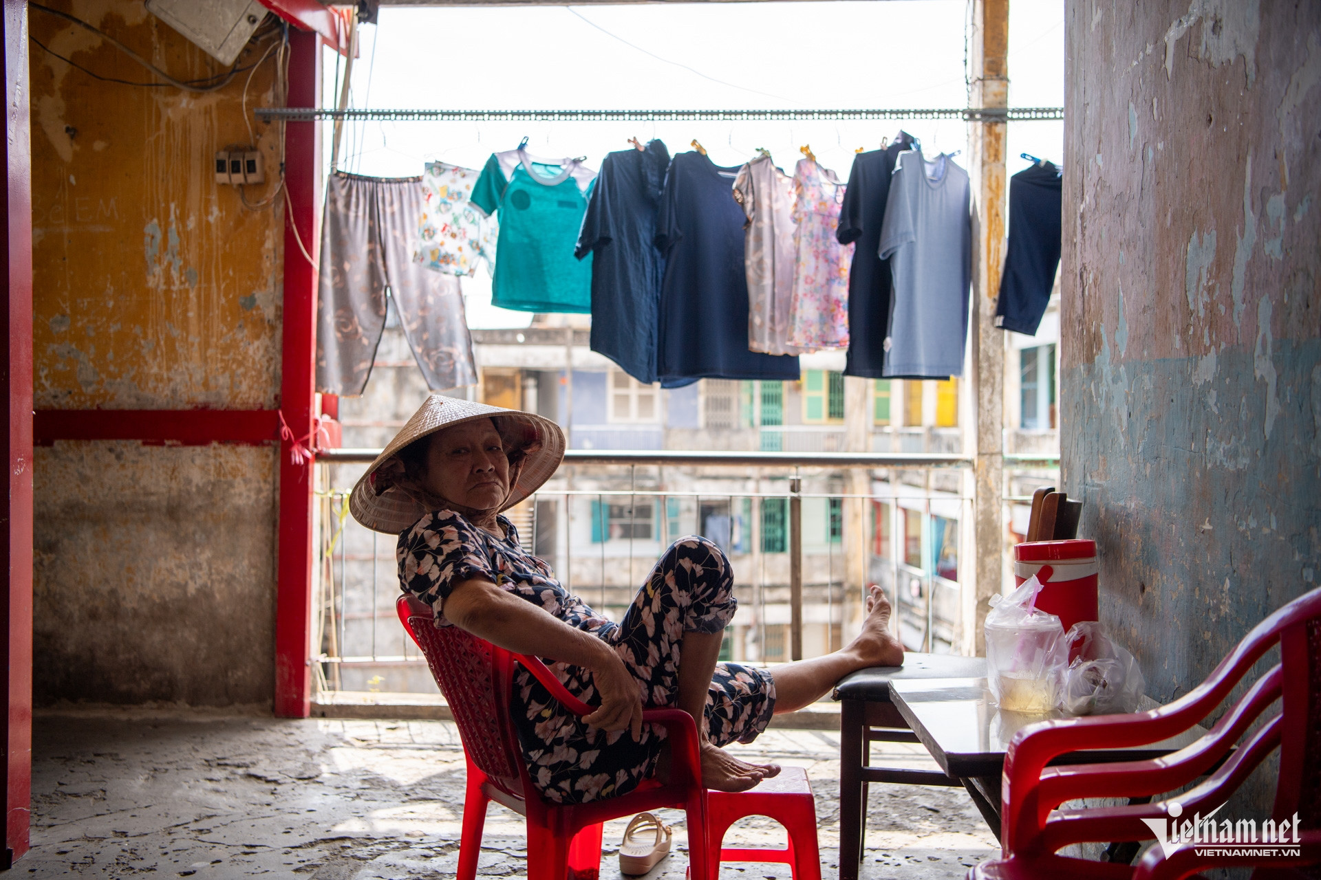 Thông tin báo chí 29/10: HĐND TP.HCM xem xét quy hoạch 18 triệu dân; trăn trở tại chung cư hơn 50 năm tuổi có nguy cơ sập